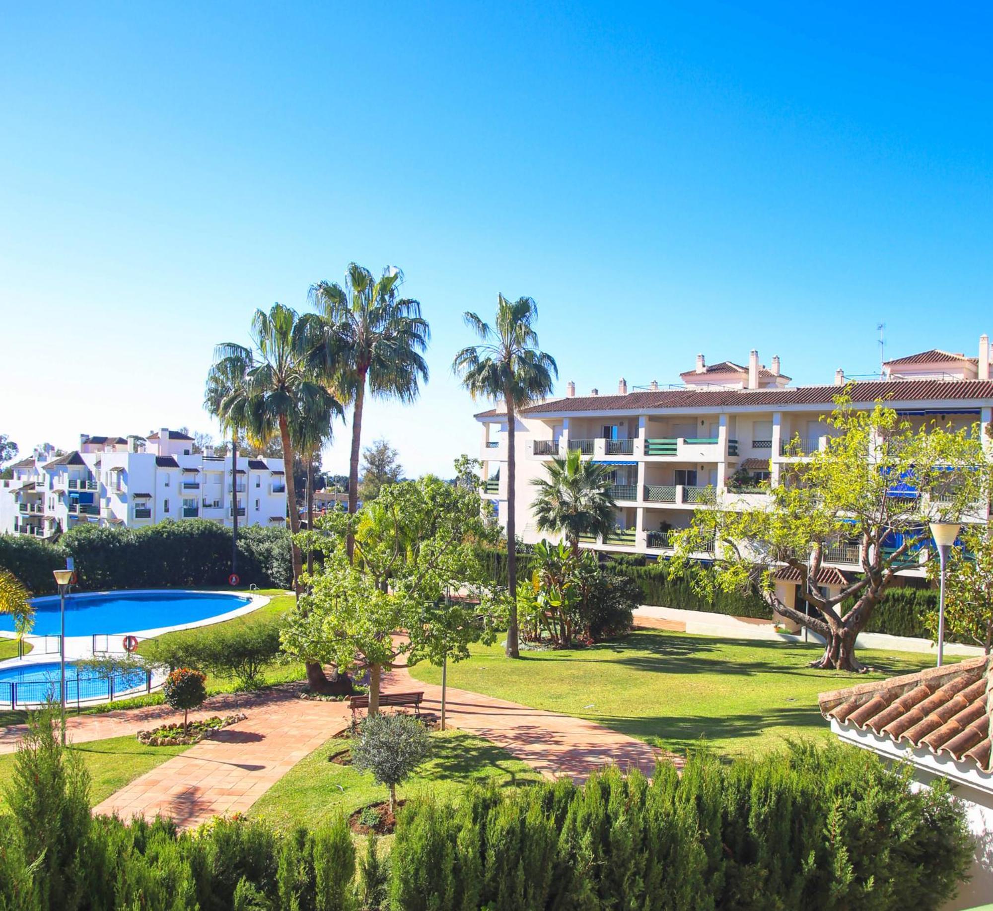Appartamento Walk To Puerto Banus, 2Br, 2Bth, Pool Marbella Camera foto